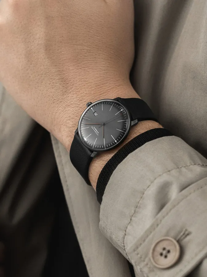 max_bill_automatic_bauhaus_3-1.webp Damen | Herren-Junghans max bill Automatic Bauhaus