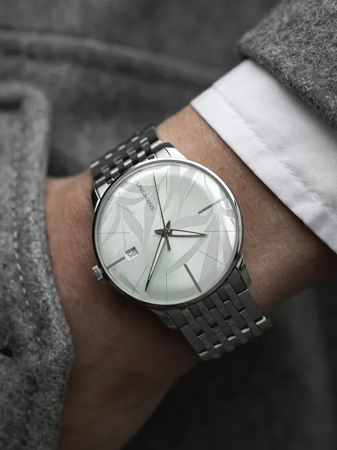 meister_automatic_2.webp Damen-Junghans Meister Automatic