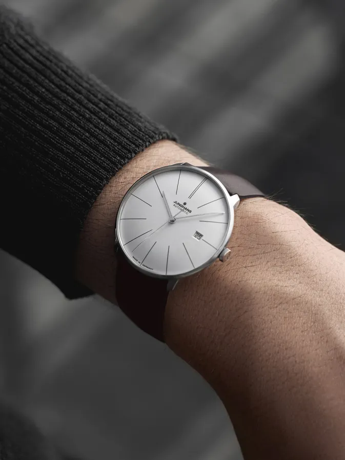 meister_fein_automatic_5-1.webp Damen | Herren-Junghans Meister fein Automatic